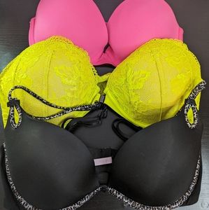 Victoria's Secret 34 D Bras